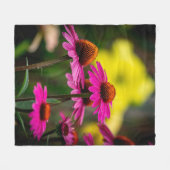 紫色のベニバナ フリースブランケット (正面(横))