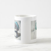 紫色のペンギンI コーヒーマグカップ (中央)