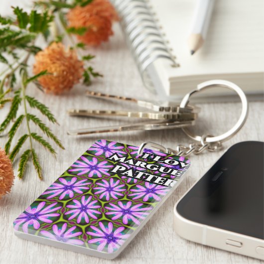 紫色のマーゲライト模様 キーホルダー (正面右)