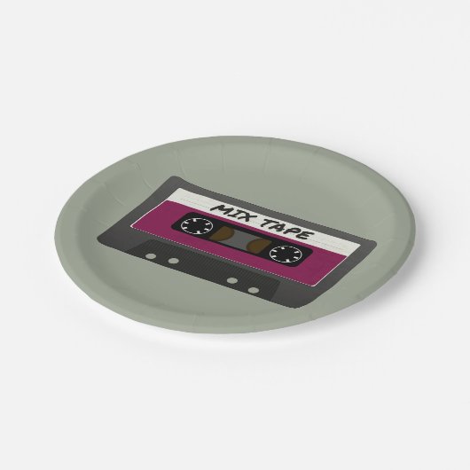 紫色のミックステープ- 80Sおよび90Sのレトロ刺激を受けた贈与 ペーパープレート (アングル)