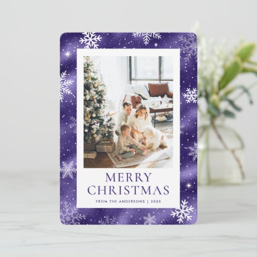 紫色のメリークリスマススノーフレークの雪の写真 シーズンカード (スタンド正面)
