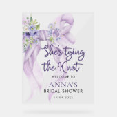 紫色のリボン結び目ブライダルシャワー アクリルサイン (正面)