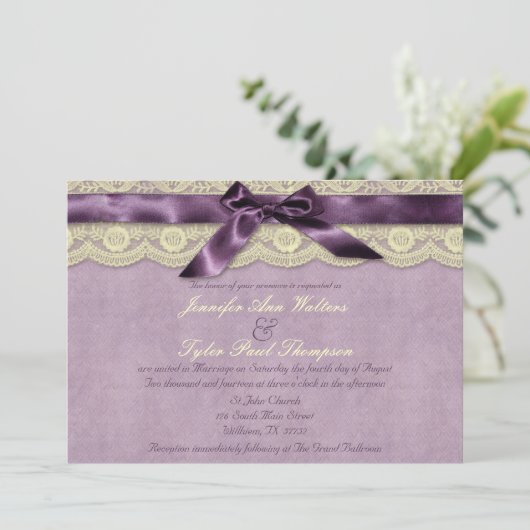 紫色のレースのヴィンテージの結婚式招待状 招待状 (スタンド正面)