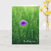 紫色のワイルドフラワーの同情カード カード (黄色い花)