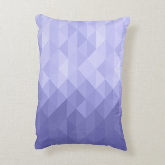 紫色の三角形のジオメトリ正方形モノグラム アクセントクッション (裏面(縦))