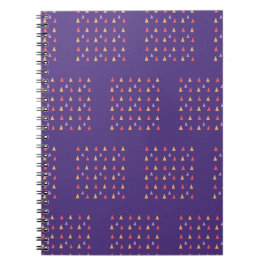 紫色の三角形の幾何学的パターン ノートブック