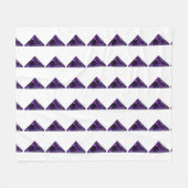 紫色の三角形パターン フリースブランケット (正面(横))