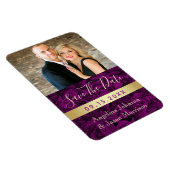 紫色の写真の結婚式の日付の保存招待状 マグネット (右側)