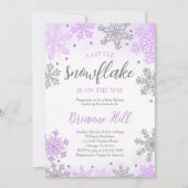 紫色の小さなスノーフレークの赤ちゃんシャワー 招待状 (正面)