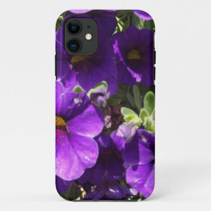 紫色の庭の花 iPhone 11 ケース
