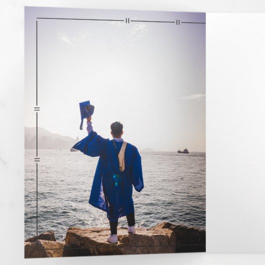 紫色の房の列3 – 写真卒業 三つ折り招待状 (内部最初)