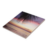 紫色の日没のビーチの熱帯ヤシの木のシルエット タイル (側面)