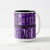 紫色の本棚ヴィンテージ本 ツートーンマグカップ (正面右)