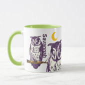 紫色の様式化されたジオメトリックフクロウファミリ マグカップ (左)