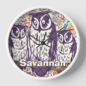 紫色の様式化されたジオメトリックフクロウファミリ 壁時計 (正面)