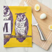 紫色の様式化フクロウファミリー キッチンタオル (四つ折り)