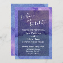 紫色の水の色のマンダラ持っていて、保持する