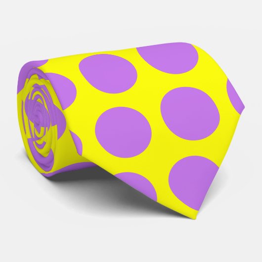 紫色の水玉模様のタイとの黄色 ネクタイ (ロール)