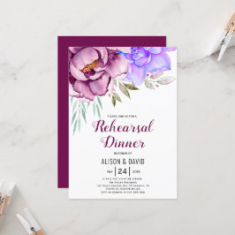 紫色の水色の花のリハ結婚ーサルディナー 招待状