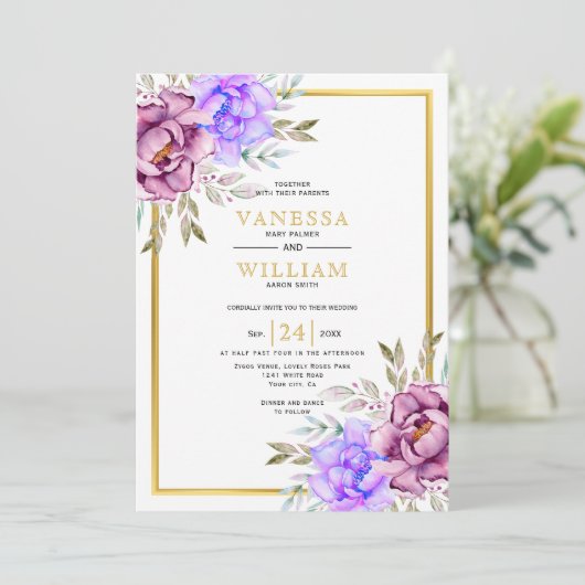 紫色の水色の花の金ゴールド結婚フレーム 招待状 (スタンド正面)
