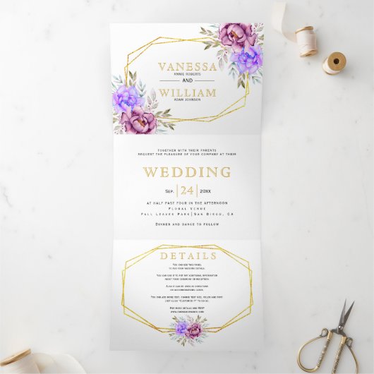 紫色の水色の花金ゴールド結婚タイポグラフィ 三つ折り招待状 (内部)