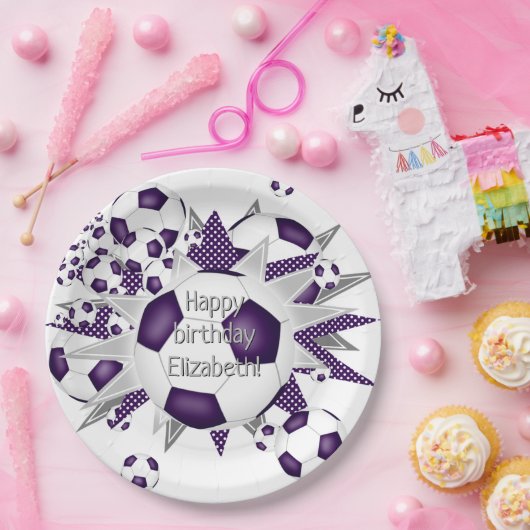紫色の白いサッカーボールが星の誕生日 ペーパープレート (パーティー)