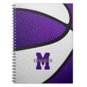 紫色の白いチームカラーズガールズバスバスケットボール ノートブック (正面)