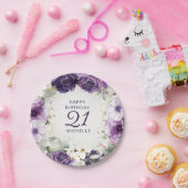 紫色の白いフローラハッピーバースデー名の年齢 ペーパープレート (パーティー)