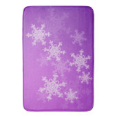 紫色の白い雪片ミニマリストクリスマス バスマット (正面縦)
