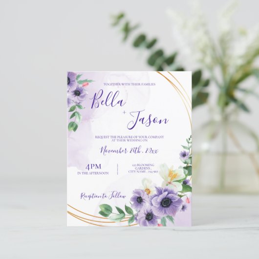 紫色の白色フローラ金ゴールドフレーム結婚式招待状 (スタンド正面)