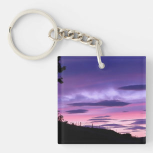 紫色の空の夕焼けドラマチックな雲の夕景 キーホルダー