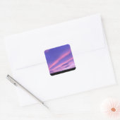 紫色の空の夕焼け ビブラントな黄昏の風景アート スクエアシール (封筒)