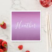 紫色の紫と白カスタムのスクリプト スタンダードランチョンナプキン (インサイチュ)