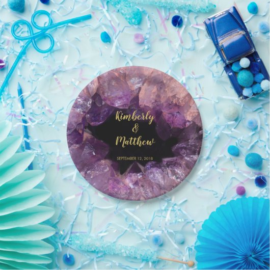 紫色の紫色の宝石用原石の新郎新婦の結婚式 ペーパープレート (パーティー)