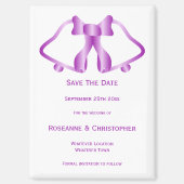 紫色の結婚式の日付を保存するマグネットベルリボン マグネット (正面)