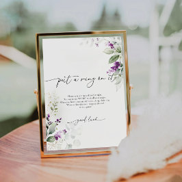 紫色の緑のラベンダーがリングや輪を入れた看板 台座サイン