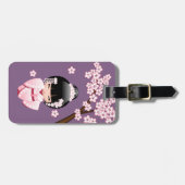 紫色の背景にピンクのきもののかわいいこけし人形 ラゲッジタグ (正面横)