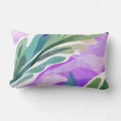 紫色の背景を有する緑葉フローラ ランバークッション (正面)