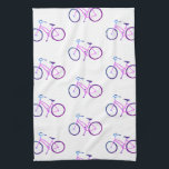 紫色の自転車はパターキッチンタオルを自転車に乗せる キッチンタオル<br><div class="desc">この飾紫カッコいいの自転車の布巾でキッチン。引っ越し祝いパーティー素晴らしや結婚プレゼント！そこカスタマイズで文字も追加。私の店にもっと色や柄をチェックしなさい！</div>