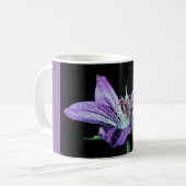 紫色の花が付いているコーヒー・マグ コーヒーマグカップ (正面左)