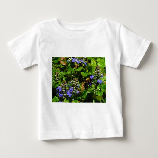 紫色の花とのまわりに ベビーTシャツ (正面)