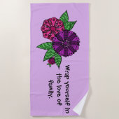 紫色の花のビーチタオル ビーチタオル (正面)