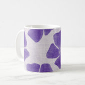 紫色の花のマグ コーヒーマグカップ (正面左)