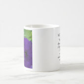 紫色の花の写真バイブル前向きバース考えズ コーヒーマグカップ (中央)