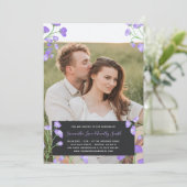 紫色の花カスタムの写真結婚の 招待状 (スタンド正面)