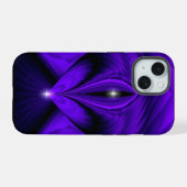 紫色の花虹の夢2つ星 iPhone 15ケース (裏面横)