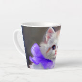紫色の花首付き白絵画猫 カフェラテマグ (左アングル)