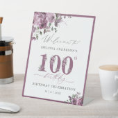 紫色の花100番目の誕生日歓迎の台座看板 台座サイン (インサイチュ)