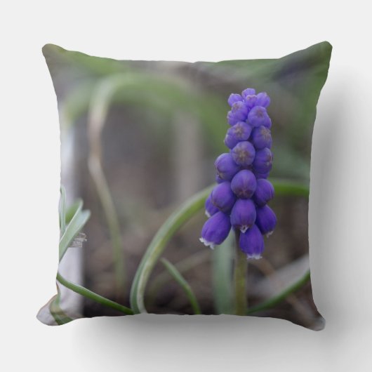 紫色の花 クッション (正面)