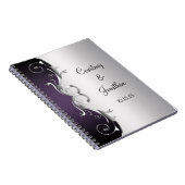 紫色の華美な銀は来客名簿結婚式の渦巻きます ノートブック (右側)